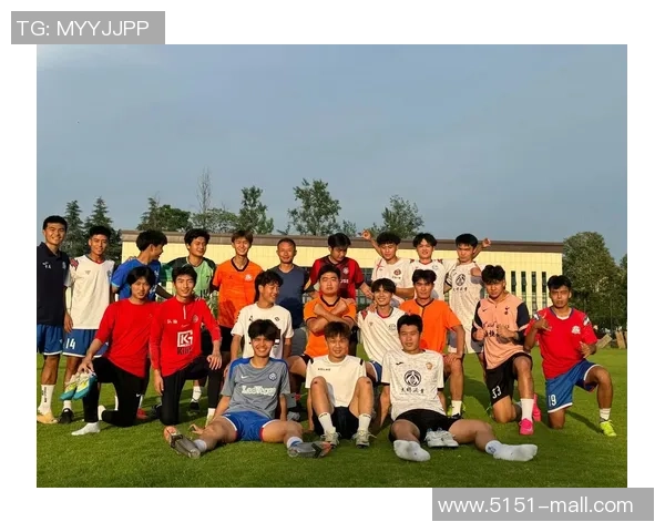 武汉足球队与重庆足球队赛后复盘分析比赛经验与战术调整探讨